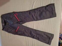 Mountain Hardwear Regular