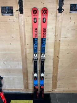 VÖLKL Racetiger GS 18