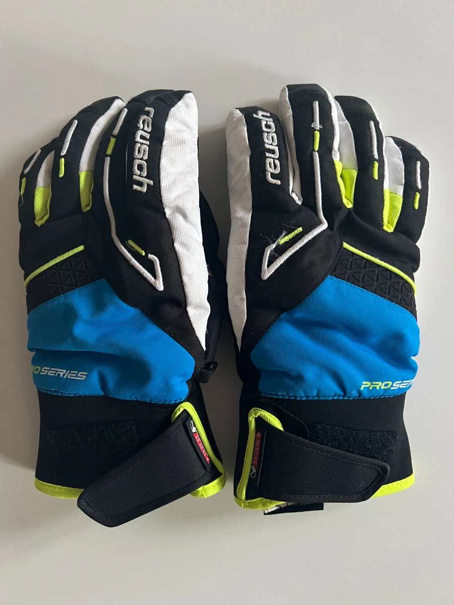 Reusch Finnigan 1 Reusch Finnigan