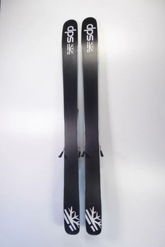 Yvette A100 Alchemist Pure Carbon 5 Yvette A100 Alchemist Pure Carbon – Image 5