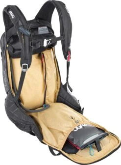 Evoc Line RAS Protector 22L -Camp Sider Soldes 63cb9a44b535d1.25258351 phpw2iu54