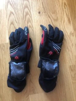 Touring Gloves2