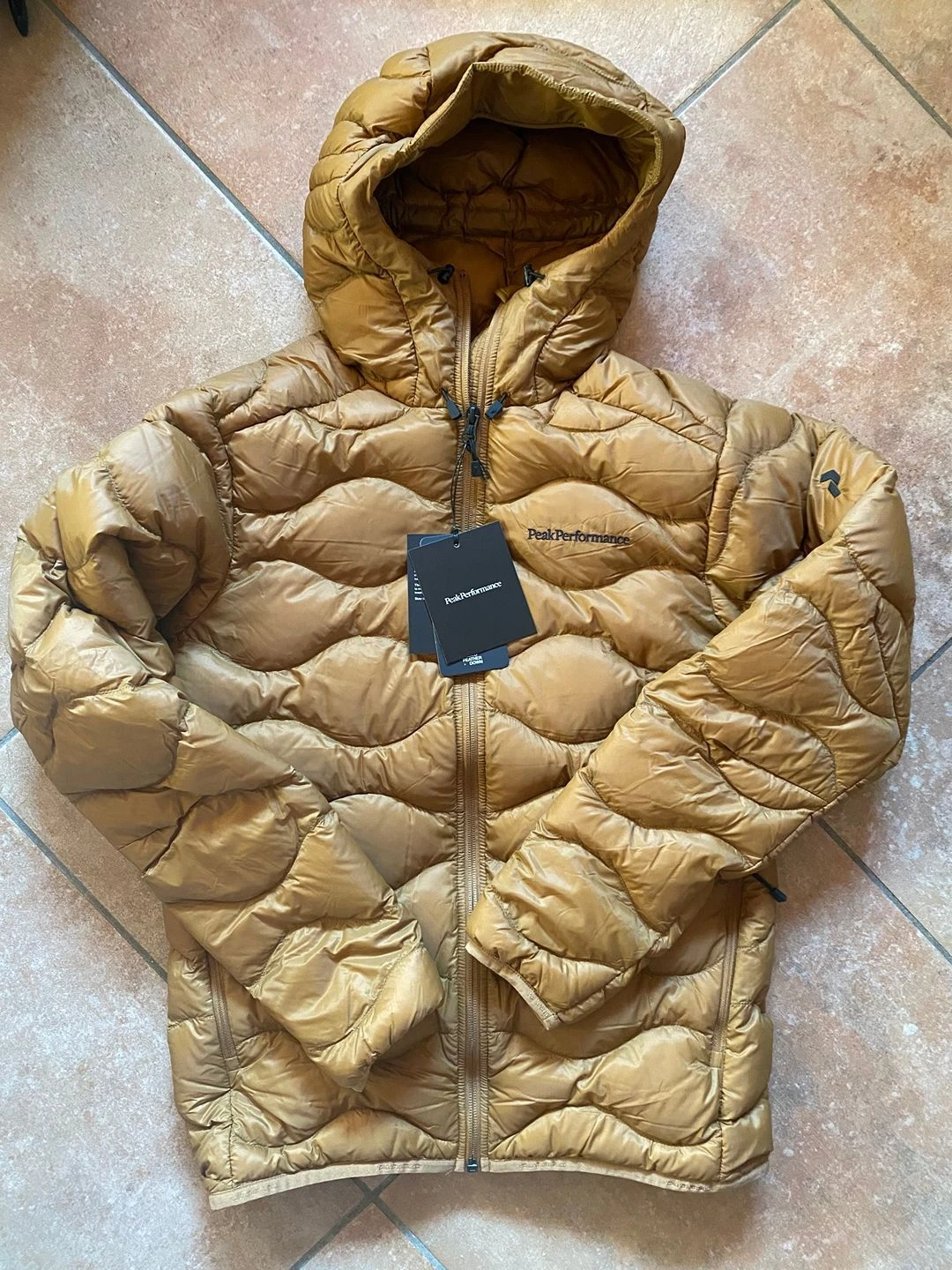 Peak Performance Helium Down 1 Peak Performance Helium Down