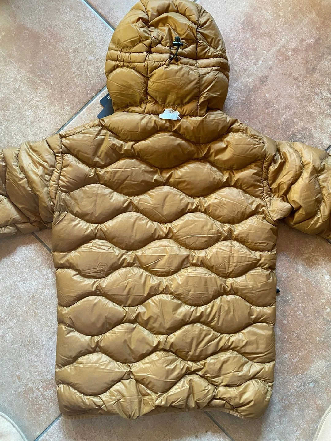 Peak Performance Helium Down 3 Peak Performance Helium Down – Image 3