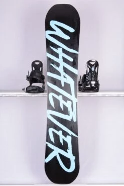 Bataleon Whatever -Camp Sider Soldes 63ef51fd6c8460.35783720 snowboards bataleon whatever