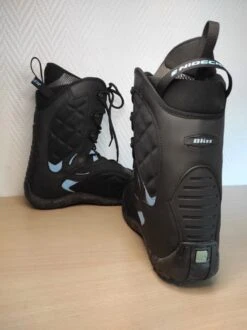 NIDECKER Bliss -Camp Sider Soldes 63f5cd925af196.73670994 phpy64nqn