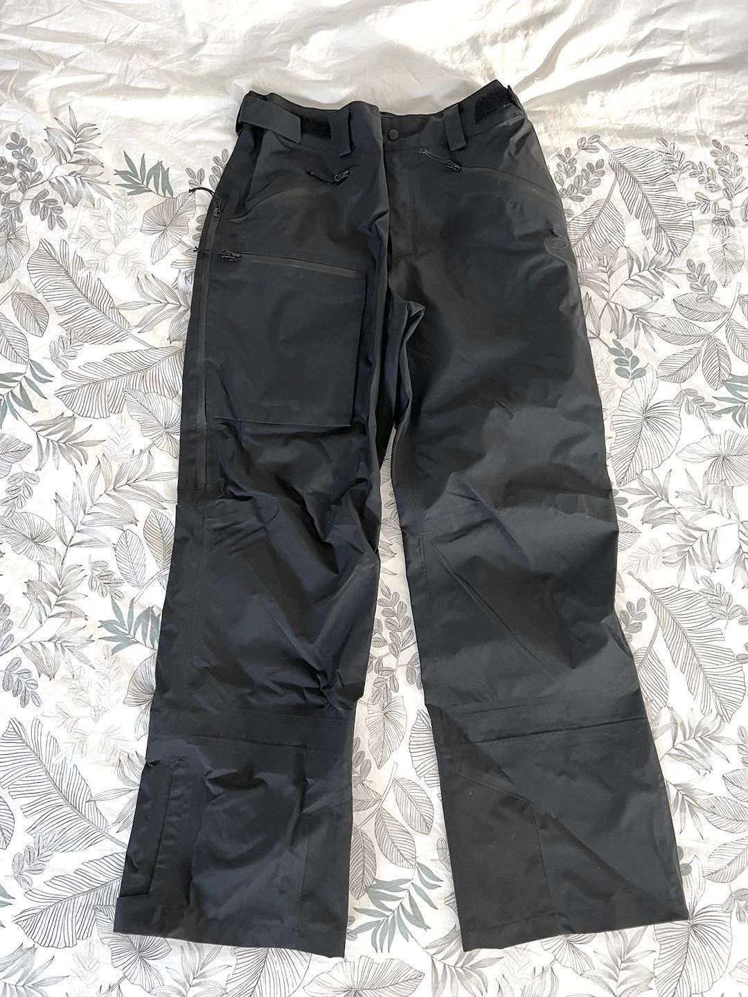 Oakley Bowls Gore-Tex Shell Pant 1 Oakley Bowls Gore-Tex Shell Pant