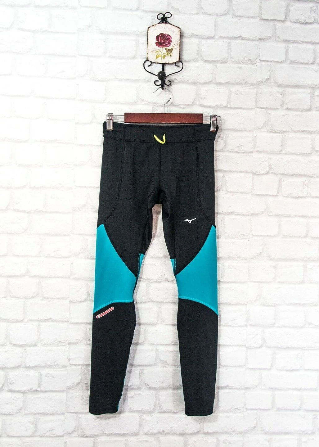 Mizuno Breath Thermo 2 Mizuno Breath Thermo – Image 2