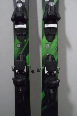 Armada Declivity92 Ti 7 Armada Declivity92 Ti -Camp Sider Soldes 641722100d0438.58661451 phpbtxsw2